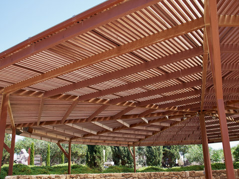 Big Classical Wooden Pergola Arbor