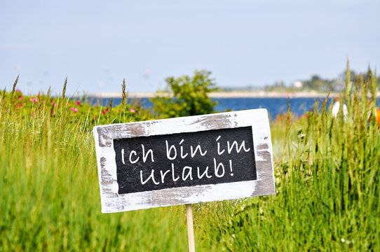 "Bin Im Urlaub" Images Browse 132 Stock Photos, Vectors, and Video