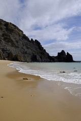 Fototapeta na wymiar Steilküste am Atlantik bei Luz, Algarve Portugal