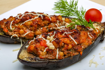 Eggplant stuffed minced meat