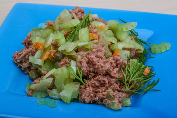 Tuna and celery salad