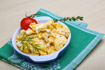 Scrambled eggs with tomato