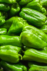 Obraz na płótnie Canvas Green peppers raw and fresh heap