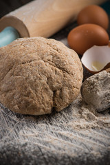 Wholegrain dough for homemade bread
