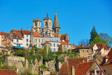 Obraz premium Semur-en-Auxois, a village in Burgundy, France