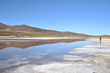 Tourists on the Uyuni salt flats