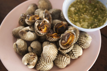 Boiled cockles