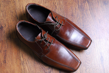 leather classic style  shoes