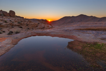 Sunrise in Richtersveld