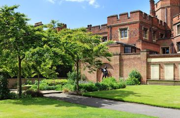 Fototapeta na wymiar Part of Eton College and ornamental garden