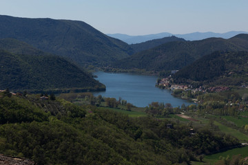 Fototapeta na wymiar Lago di piedilucco ,panorama