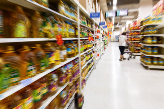 supermarket in blurry for background