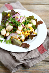 Salad with beans, onions and corn