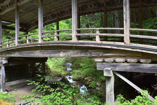 日本三霊橋　　安曇野市　　満願寺のお経橋と三途の川