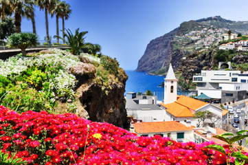 Camara de Lobos, small fisherman village on Madeira island - obrazy, fototapety, plakaty