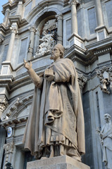 Fototapeta na wymiar Architectural details of the ancient Katania Duomo