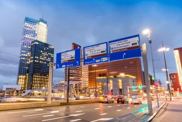 Fototapete Erasmusbrücke Stadtnachtverkehr auf der Erasmusbrücke, Rotterdam