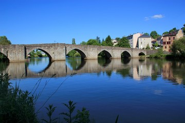 Fototapeta premium Vieux pont St Etienne à Limoges.(Haute-Vienne)