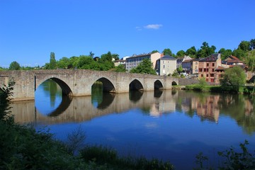 Fototapeta premium Vieux pont St Etienne à Limoges.(Haute-Vienne)