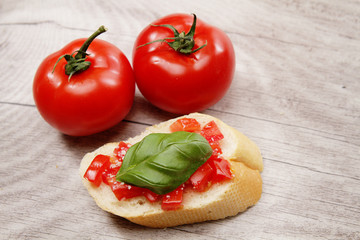 Tomatenbrot, Bruscetta mit Tomaten
