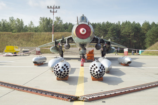 fighter-bomber Polish Air Force with weapons