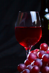 red wine and grapes