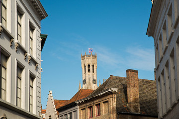 Fototapeta premium Belfried über den Dächern von Brügge