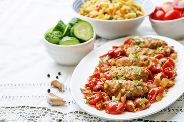 meat sausages with tomatoes