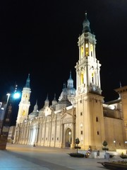 Bas&iacute;lica del Pilar