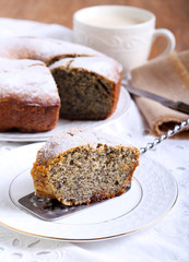 Poppy seed and raisin ring cake