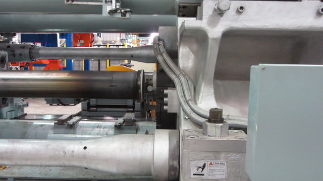 aluminum platten pressing machine