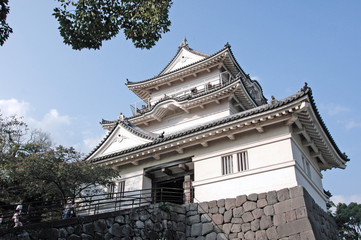 夕暮れの小田原城天守閣