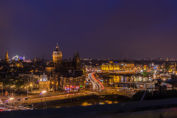 Fototapeta na wymiar Amsterdam skyline at night