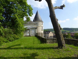 Trie-Chateau - Le Château
