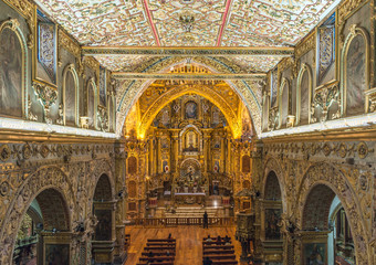 Fototapeta na wymiar Interior of the Church of San Francisco, Quito