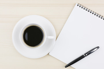 ノートとコーヒー