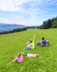 Urlaub in den Bergen mit der Familie
