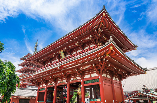 東京　浅草寺　宝蔵門
