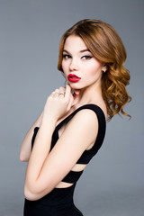 Naklejka premium Woman wearing black dress