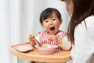 幼児の食事