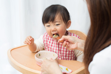 幼児の食事