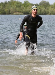 Triathlon-sortie de l'eau