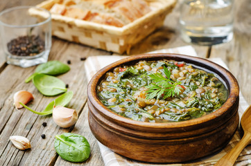 Lentil spinach soup