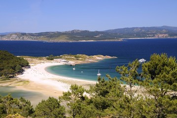Fototapeta na wymiar Cies Islands in Vigo, Spain.