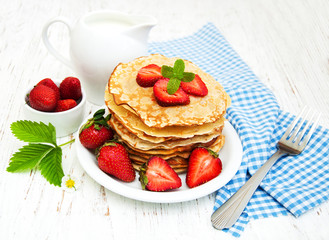 Pancakes with strawberries