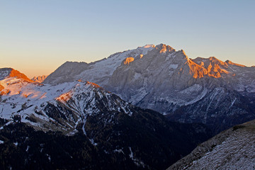 La Marmolada; tramonto d'autunno