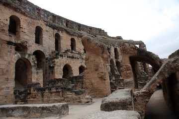 Naklejka premium The amphitheater in El-Jem, Tunisia