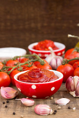 tomato sauce
