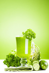 Healthy green juice smoothie