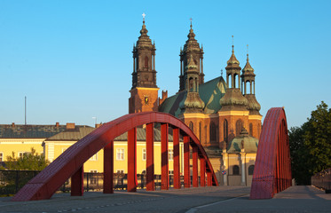 Katedra w Poznaniu i most Św. Jordana
